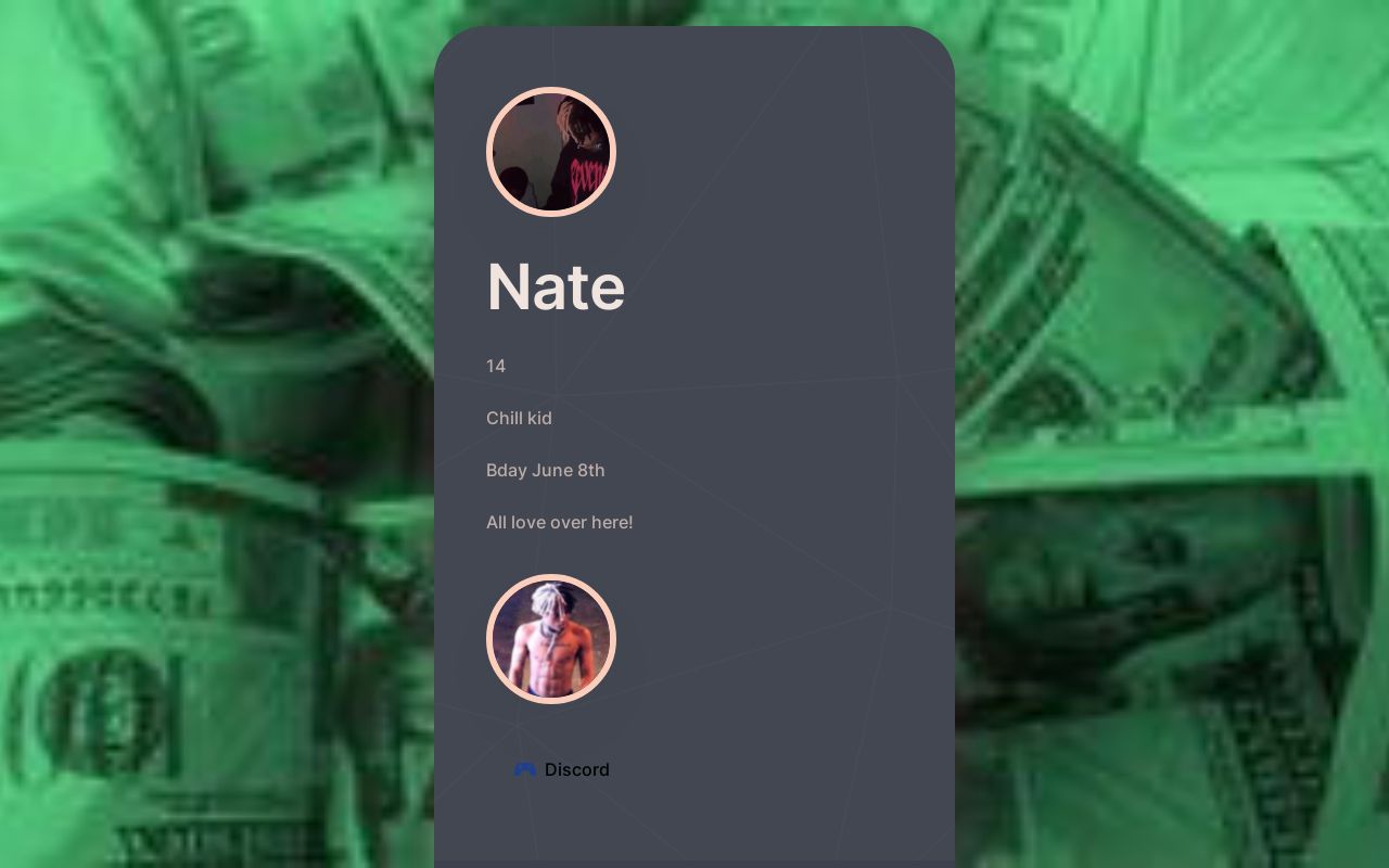 Carrd profile picture for @spreads